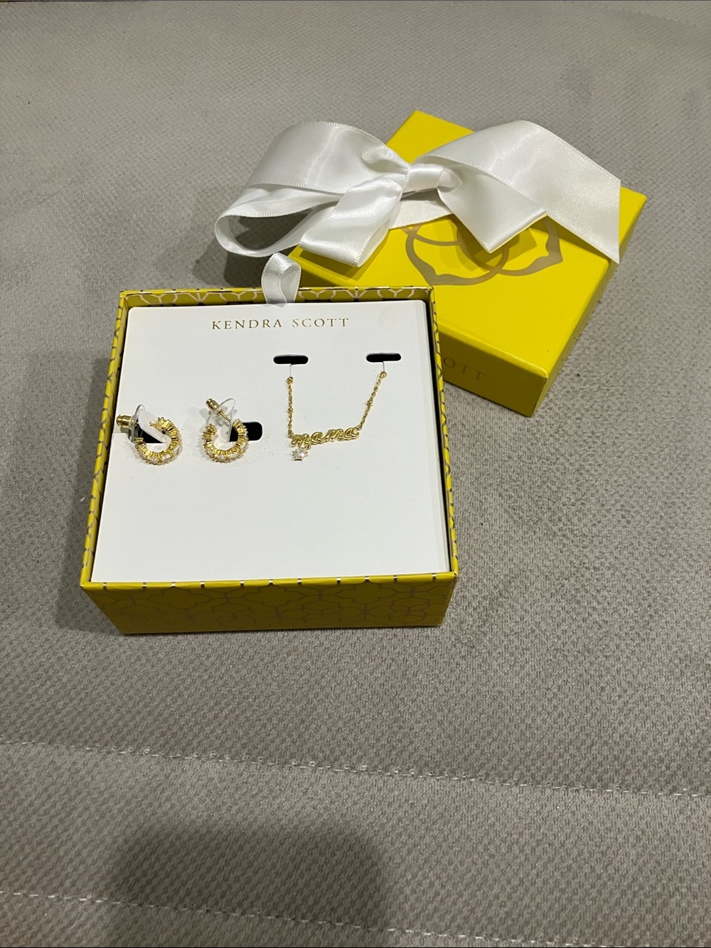 NWT Kendra Scott CZ MAMA necklace and earring set in 14k gold plated